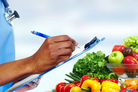 مقالة فى التغذية العلاجية مقدمة من دال اكاديمي